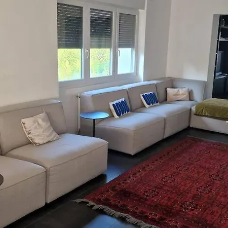Eden Grove Manor Σπίτι διακοπών